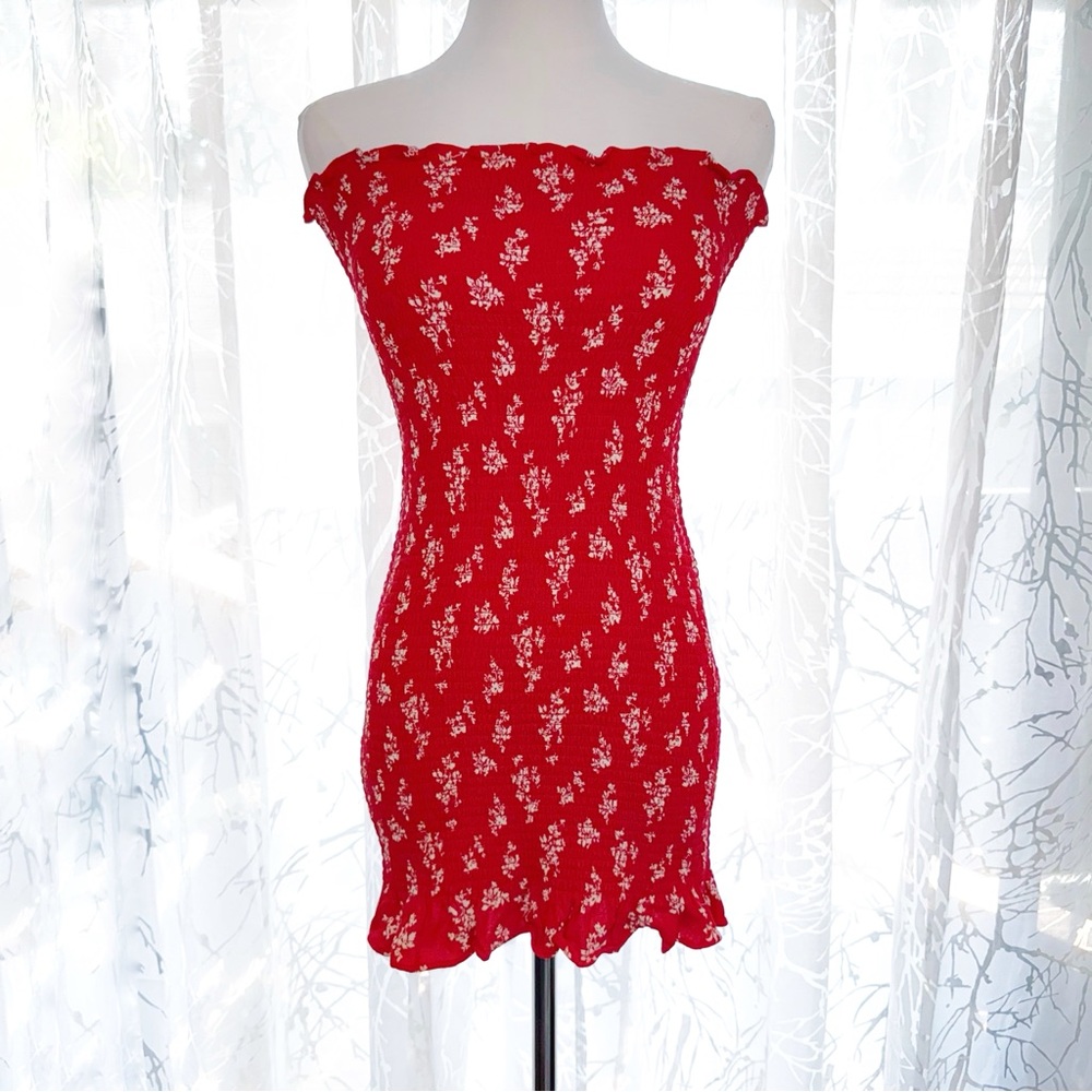 REFORMATION RED WHITE FLORAL PRINT CHANTILLY STRAPLESS SMOCKED MINI DRESS